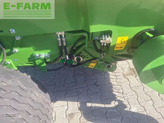 Empacadora gigant - Krone - comprima v 150 xc 17 messer