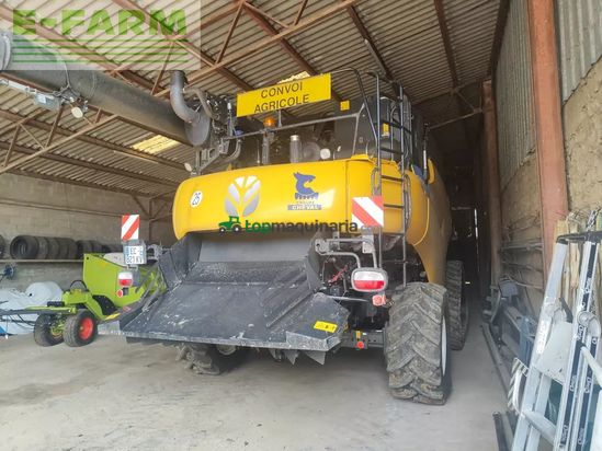 Cosechadora de Cereal - New Holland - cr 8.90 élévation