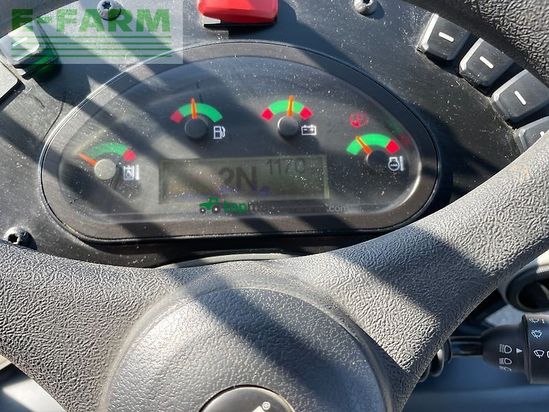 Minicargadora - Caterpillar - 907m