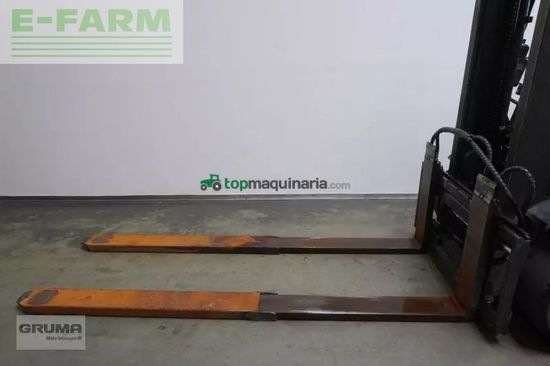 Elevadora - Linde - h 35 d 1202