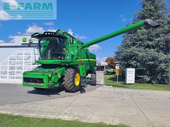 Cosechadora de Cereal - John Deere - W650