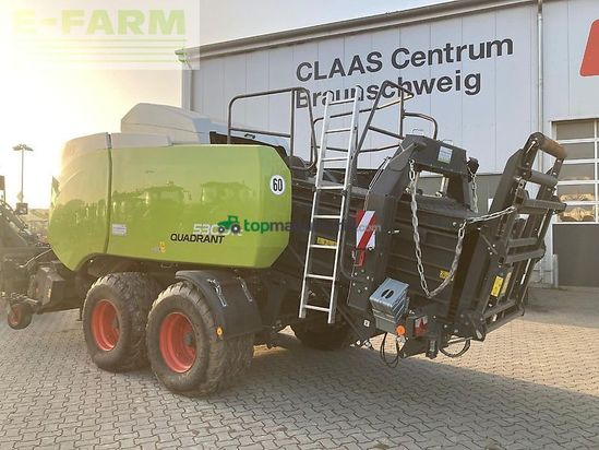 Empacadora gigant - Claas - quadrant 5300 fc