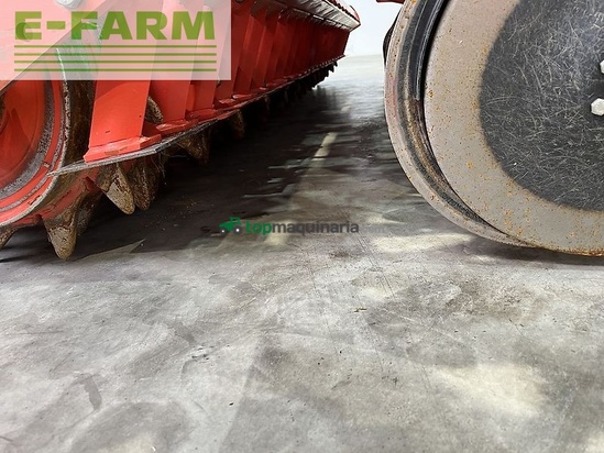 Sembradora - Kuhn - hrb 302 / venta 330-24
