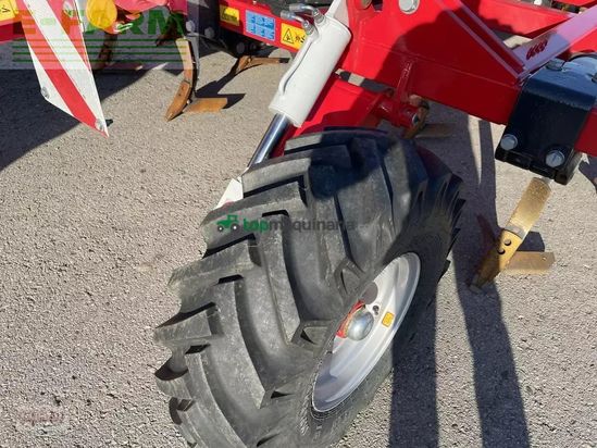 Cultivador - Pöttinger - terria 5040
