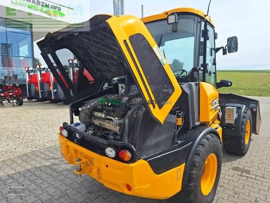 Telescopica - JCB - 407 sv