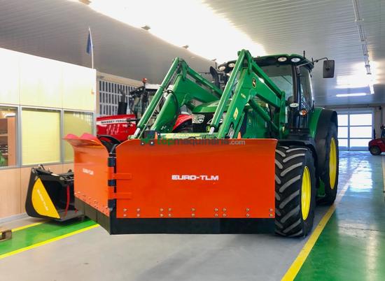 Cuchilla quitanieves plegable para tractor
