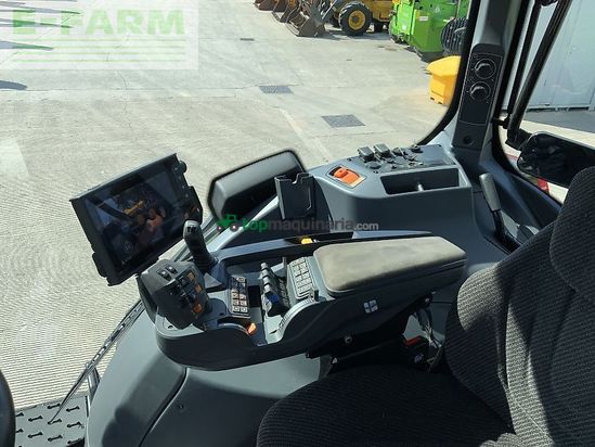Tractor agrícola - Valtra - t175 versu telehandler (st24299) Versu