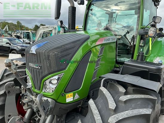 Tractor agrícola - Fendt - 724 profi plus tractor (st27635)