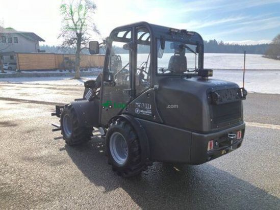 Minicargadora - Toyo - 839 lp