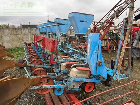 Sembradora monograno mecanica - Monosem - br 12r