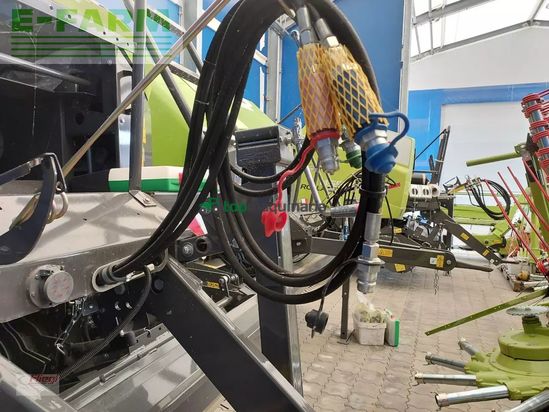 Empacadora gigant - Claas - rollant 520 rc