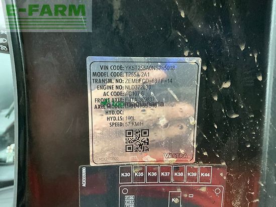 Tractor agrícola - Valtra - t255 active tractor (st25717)