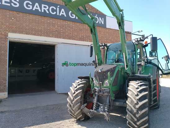Tractor agrícola - Fendt  724 VARIO PROFI PLUS CON PALA FENDT CARGO 