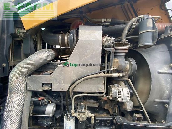 Tractor agrícola - Challenger - mt 575b