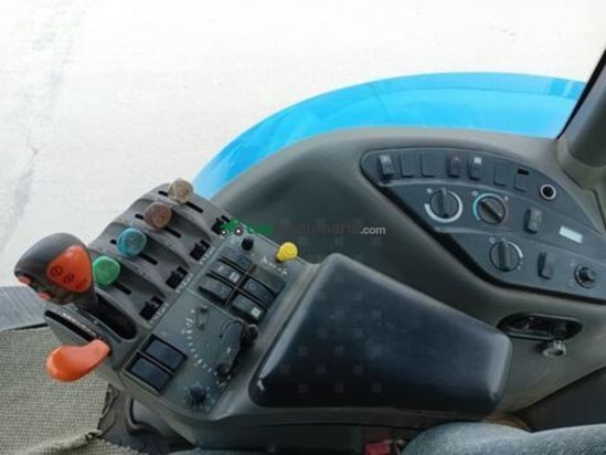 Tractor agrícola - New Holland - tg255