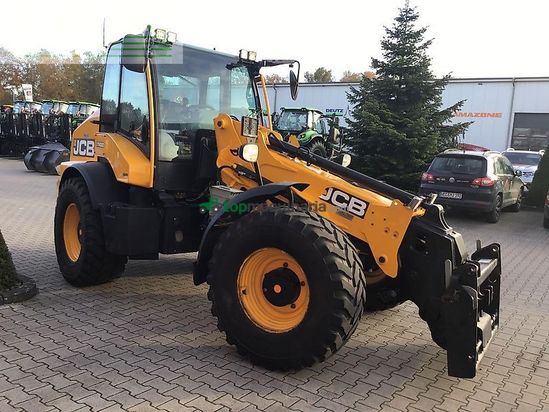 Telescopica - JCB - tm320 agri