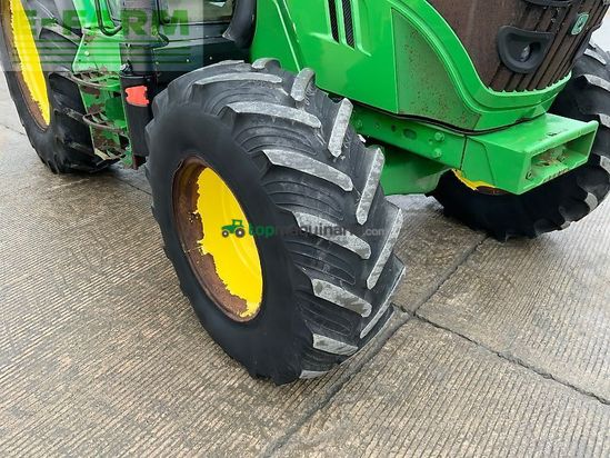 Tractor agrícola - John Deere - 6115m tractor (st24903)