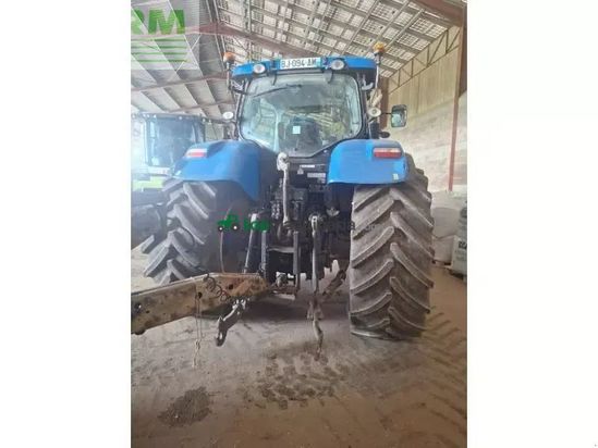 Tractor agrícola - New Holland - t7060