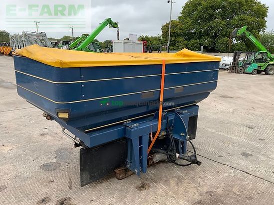 Esparcidor - KRM - m2w qz fertilizer spinner (st26793)