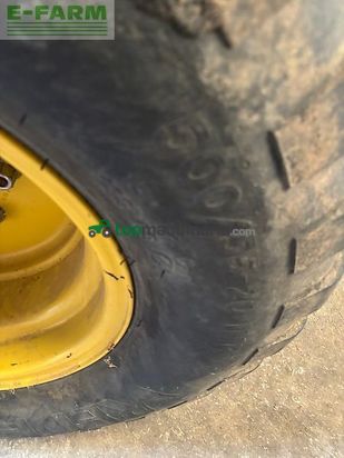 Empacadora gigant - John Deere - 960