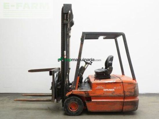 Elevadora - Linde - e 25 z 325