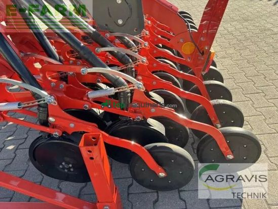 Minicargadora - Kuhn - sitera 3030-24 e