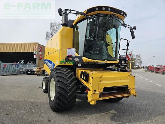 Cosechadora de Cereal - New Holland - tc 5.80