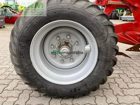 Arado - Kverneland - 6300 s variomat 7-schar