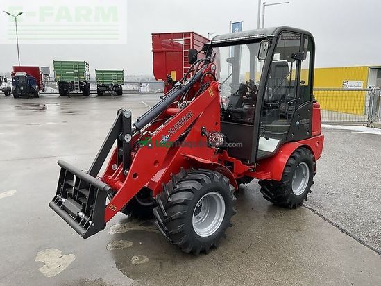 Minicargadora - Trejon - flexitrac 1226 cab