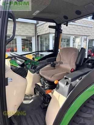 Tractor agrícola - John Deere - 2038r