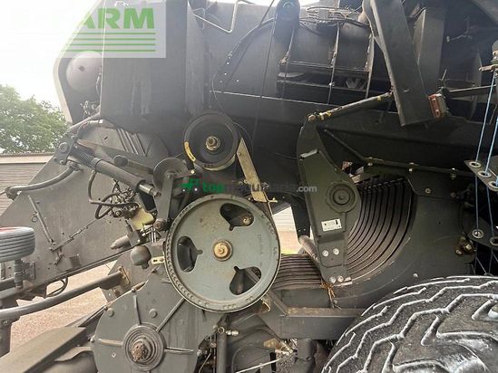 Empacadora gigant - Claas - quadrant 3400 rc