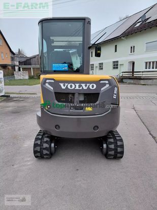 Excavadora - Volvo - ec 35