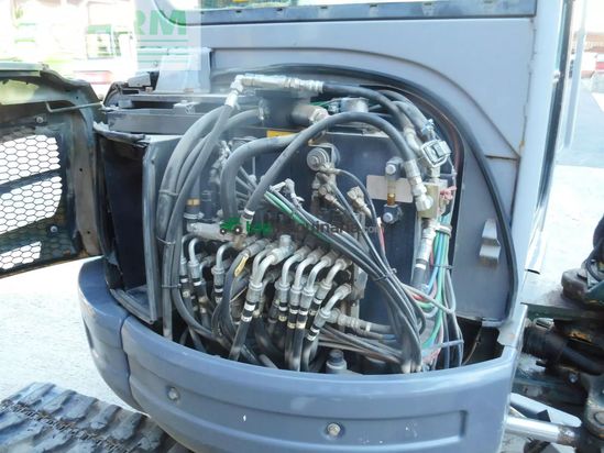 Excavadora - New Holland - e 39b-sr ( sw + 4 löffel ) 3.900 kg