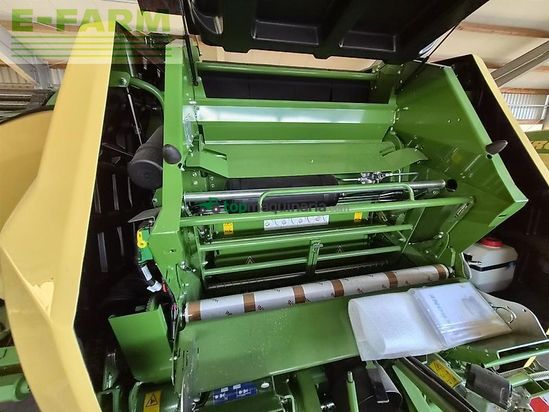 Empacadora gigant - Krone - varipack v 165 xc