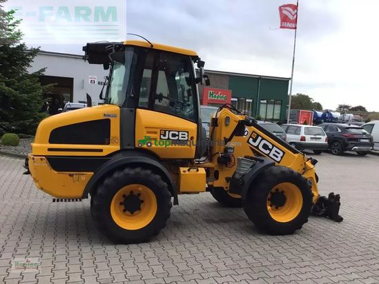 Minicargadora - JCB - tm 220