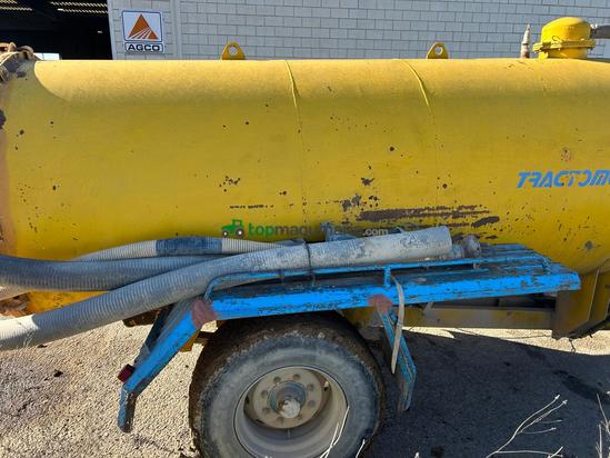 Tractor agrícola - Ford - 8340 DT + CUBA DE 9000 LTS