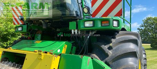 Cosechadora de Cereal - John Deere - 7500