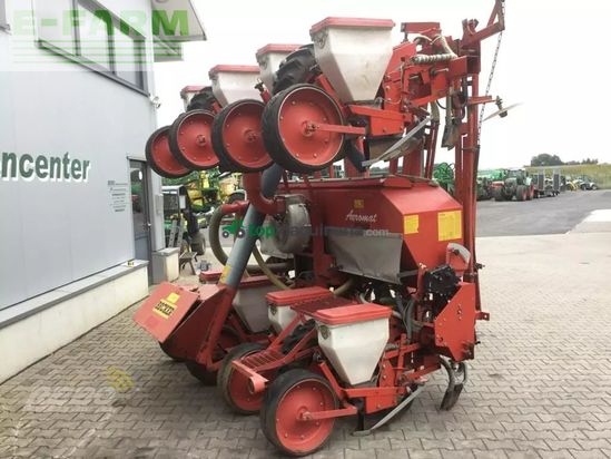 Sembradora monograno mecanica - Becker - aeromat 8 s