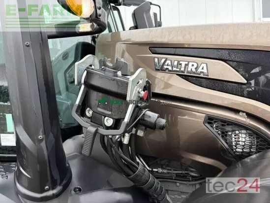 Tractor agrícola - Valtra - t235d