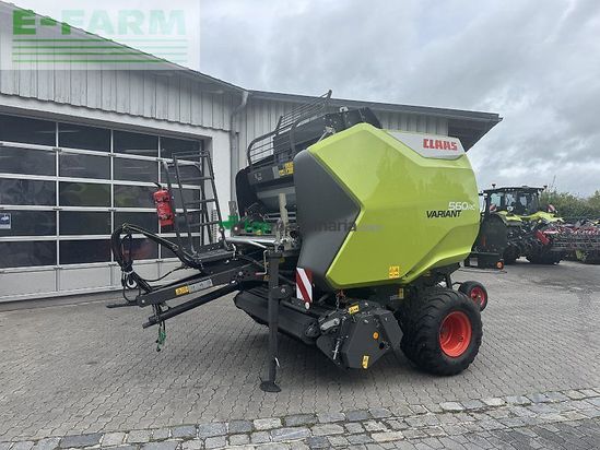 Empacadora gigant - Claas - variant 560 rc pro