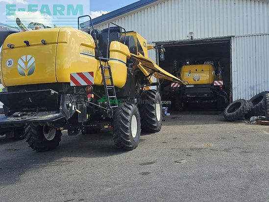 Cosechadora de Cereal - New Holland - cx 5.90 mit ultraflow trommel !!