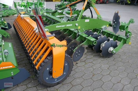Grada de disco - Amazone - catros + 3003 mit matrikprofil-keilringwalze