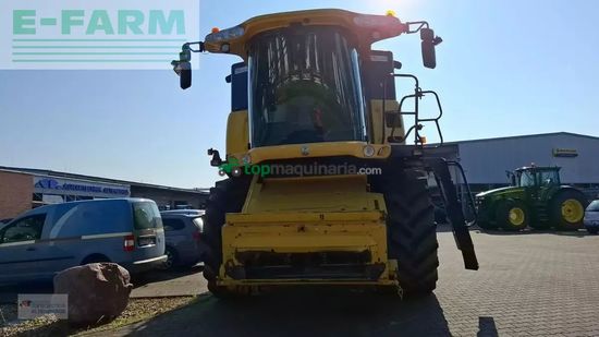 Cosechadora de Cereal - New Holland - cx 840