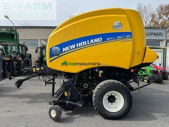 Empacadora gigant - New Holland - rollbelt 180