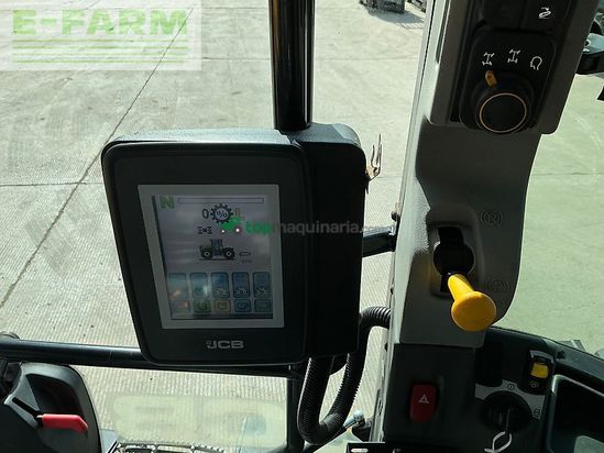 Tractor agrícola - JCB - 4220 fastrac tractor (st26026)