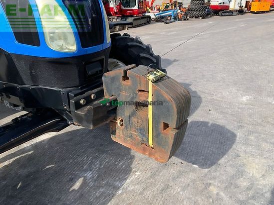 Tractor agrícola - New Holland - ts100a tractor (st27374)