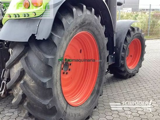 Tractor agrícola - Claas - arion 520 cebis