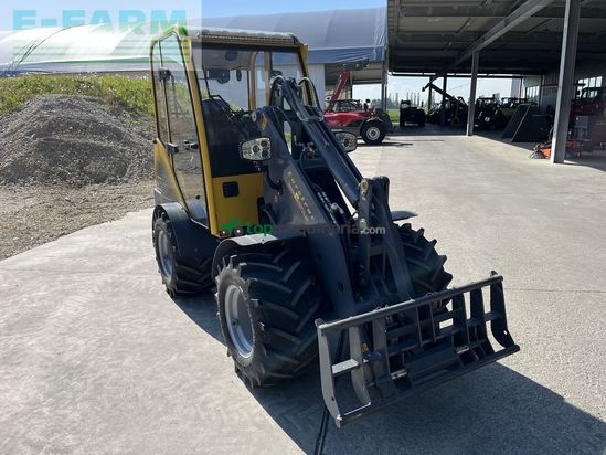 Minicargadora - Eurotrac - w12 mit kabine euroaufnahme