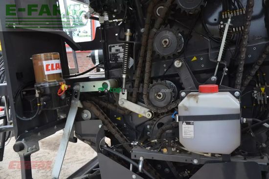 Empacadora gigant - Claas - rollant 630 rc uniwrap