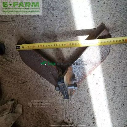 Cultivador - Pöttinger - terria 4040